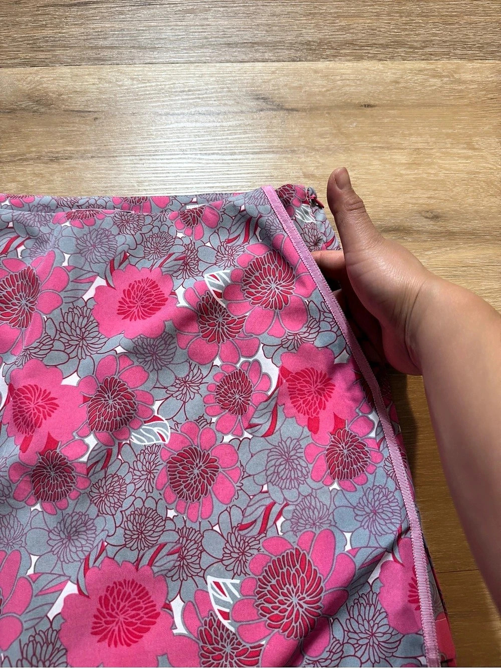 Golftini Floral Mini Skirt in Pink & Gray - Picture 8 of 10